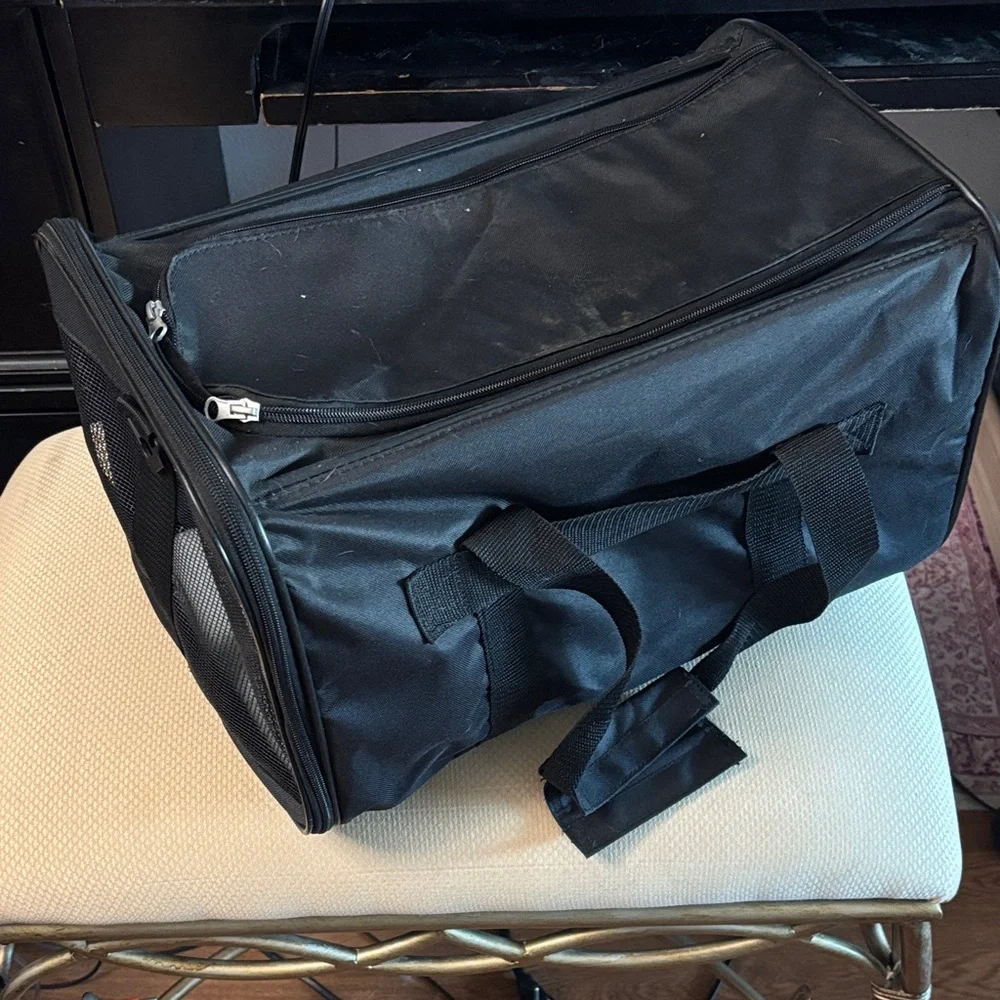 Black airline approved Pet Carrier for Dogs